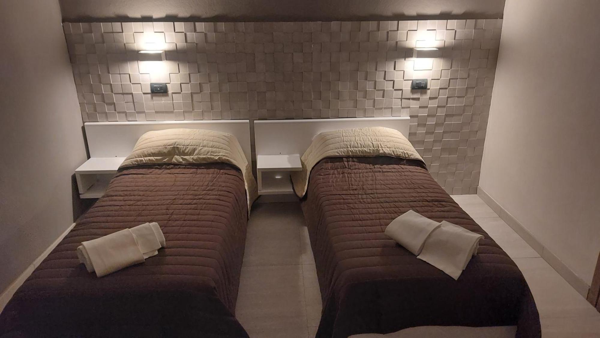Hotel La Torre 福尔米吉内 外观 照片
