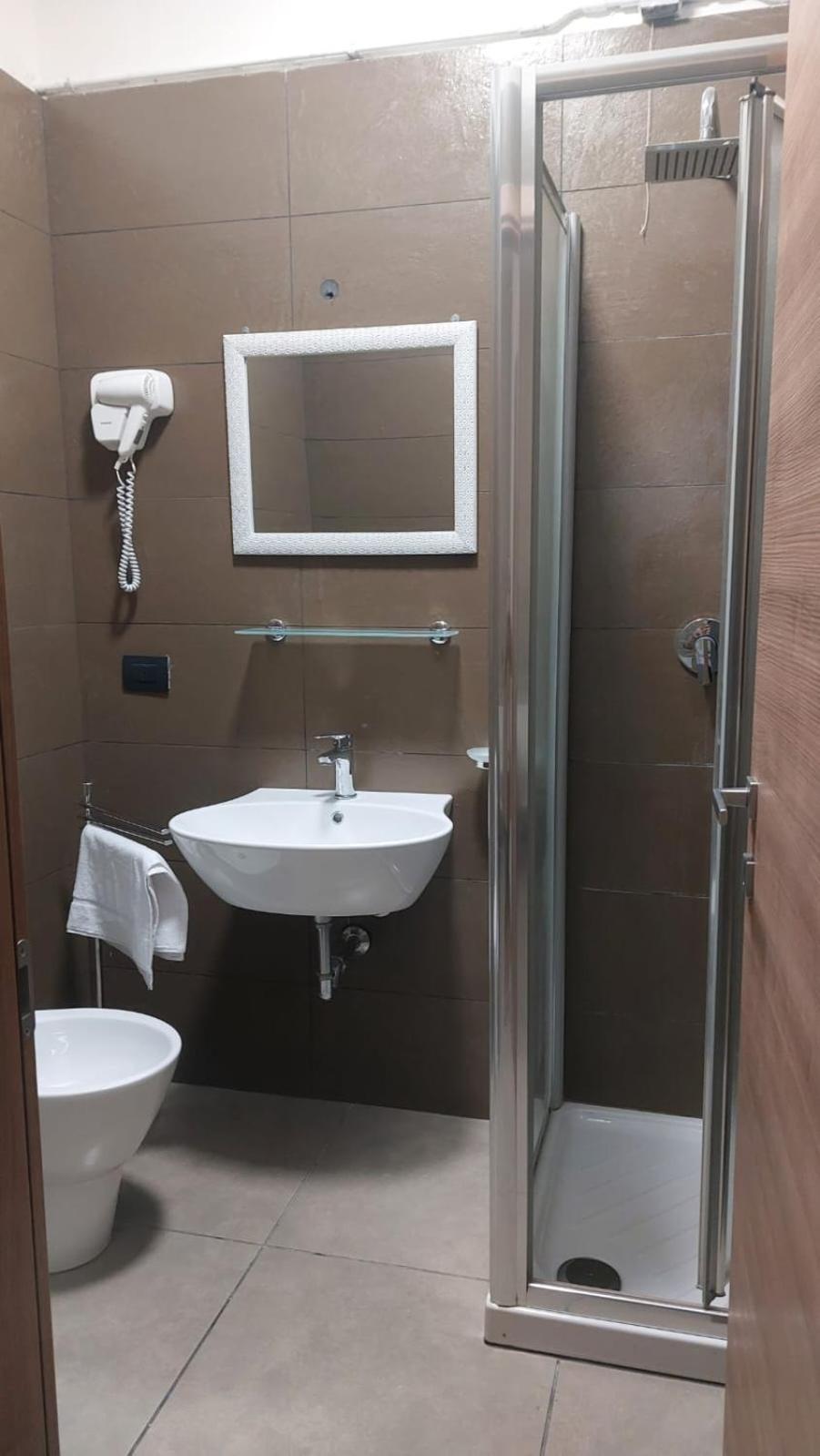 Hotel La Torre 福尔米吉内 外观 照片