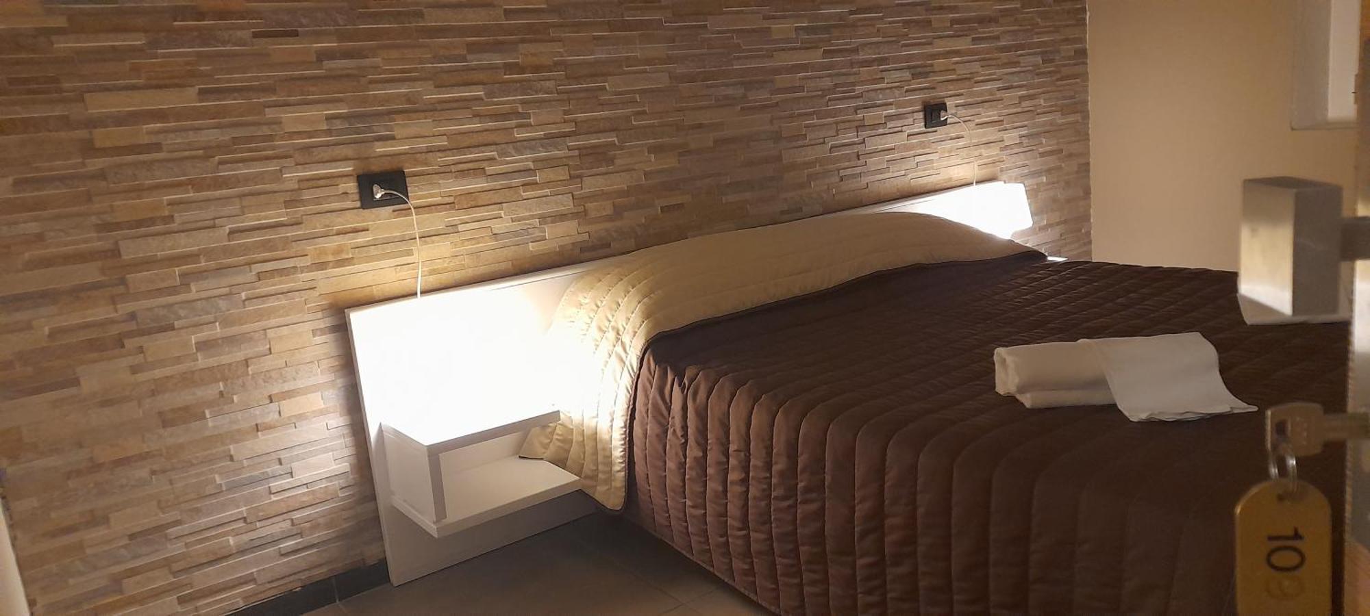 Hotel La Torre 福尔米吉内 外观 照片