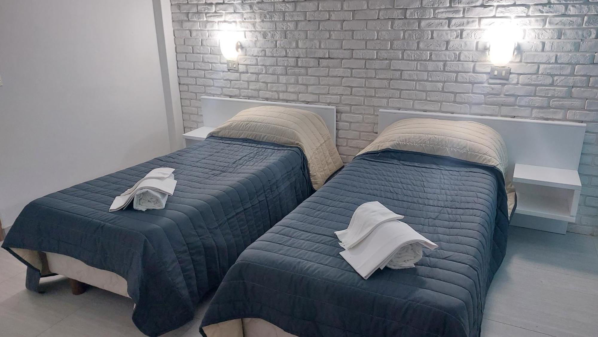 Hotel La Torre 福尔米吉内 外观 照片